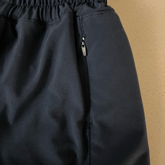 Hotty Hot Low-Rise Lined Short 4” - Picture 5 of 5